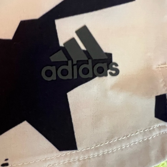 Adidas europian edition. - Picture 7 of 7